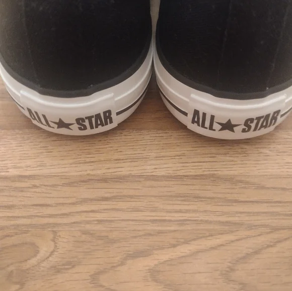 Converse Chuck Taylor All Star M9166 Unisex Sneakers - Picture 8 of 9